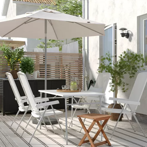 TORPARÖ Table+4 reclining chairs, outdoor, white/white/grey, 130 cm