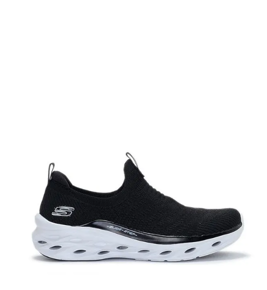 SKECHERS Glide-Step Swift Women's Sneaker - Black